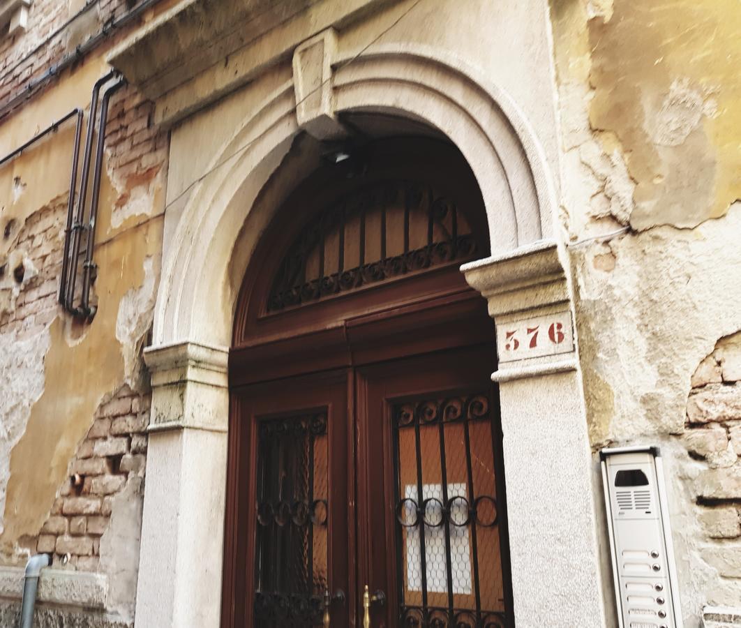 Residenza Ponte Degli Scalzi Venedig Exteriör bild